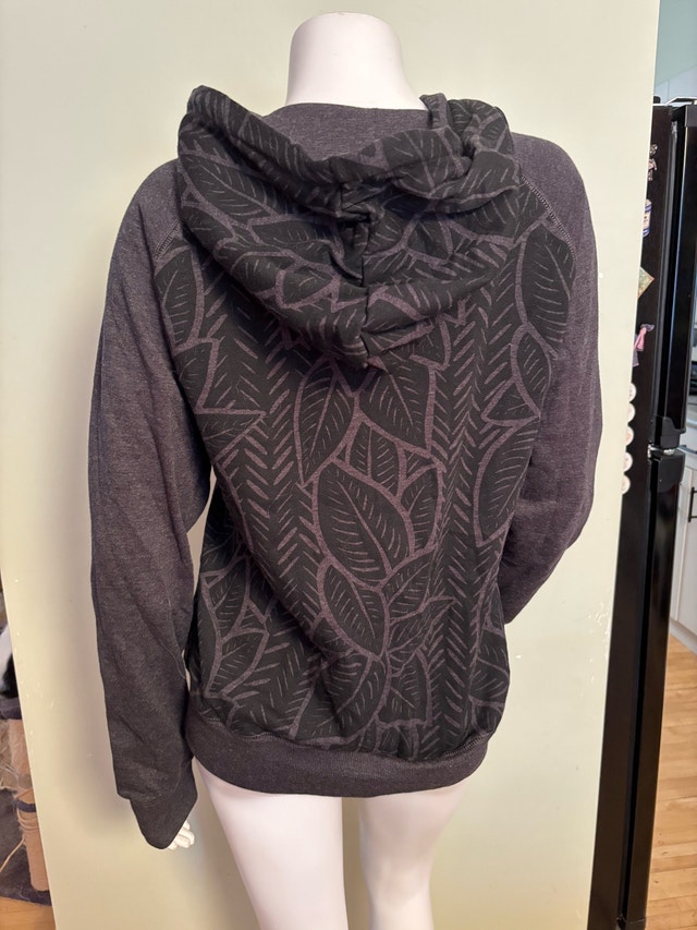 Medium Ten Tree Zip Cardigan with Leaf Print - photo 4