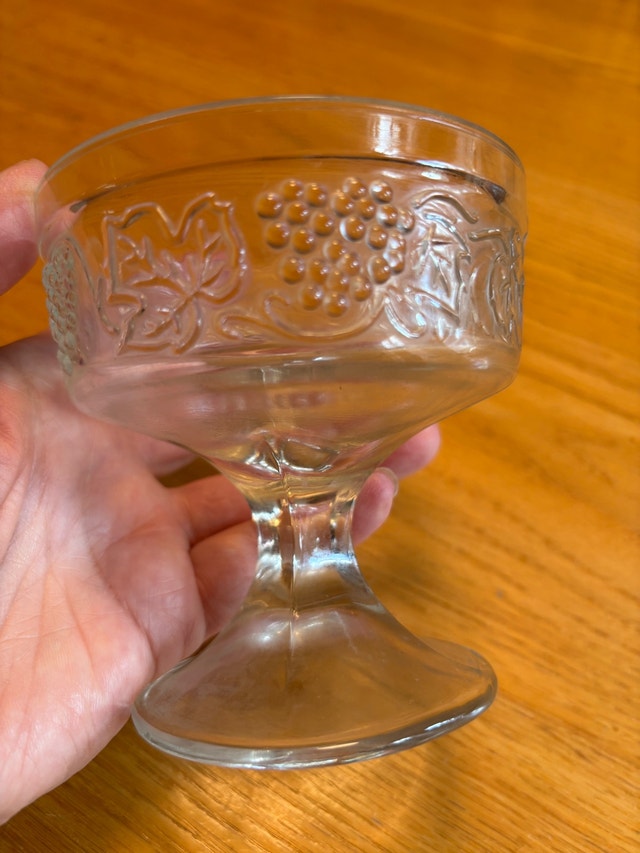 vintage clear glass pedestal sherbet dessert dish