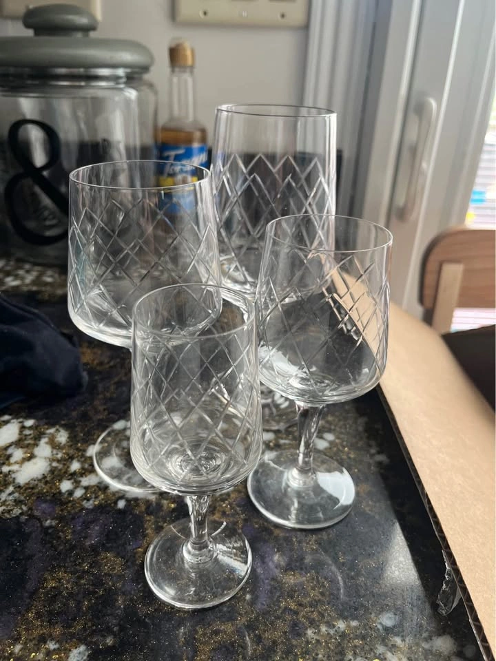 Glass Goblet sets (26)
