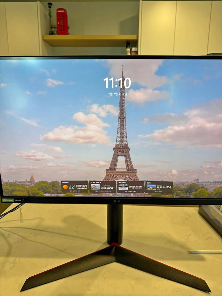LG UltraGear 27” QHD 144Hz Nano IPS Gaming Monitor (27GL850)