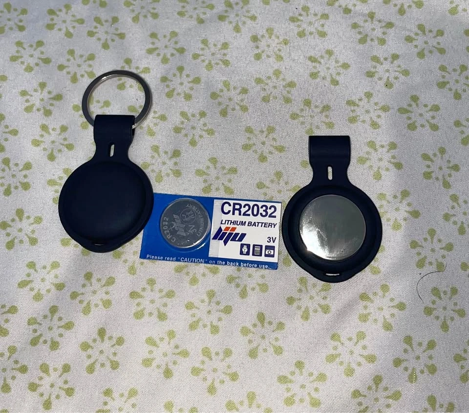 Smart Finder Trackers (Pair) - Works with Apple Find My App