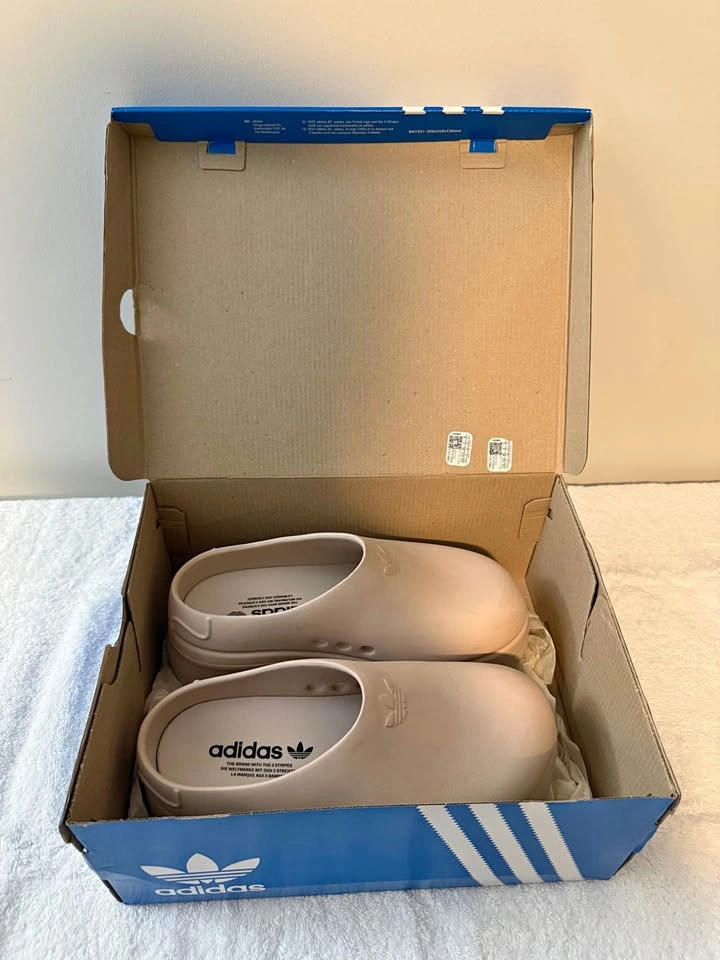 Adidas Adifom Clogs – pink (Size US 7 / EU 38)