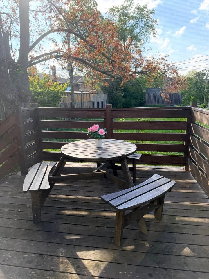 Round Solid Wood Outdoor Dining Table Set - photo 2