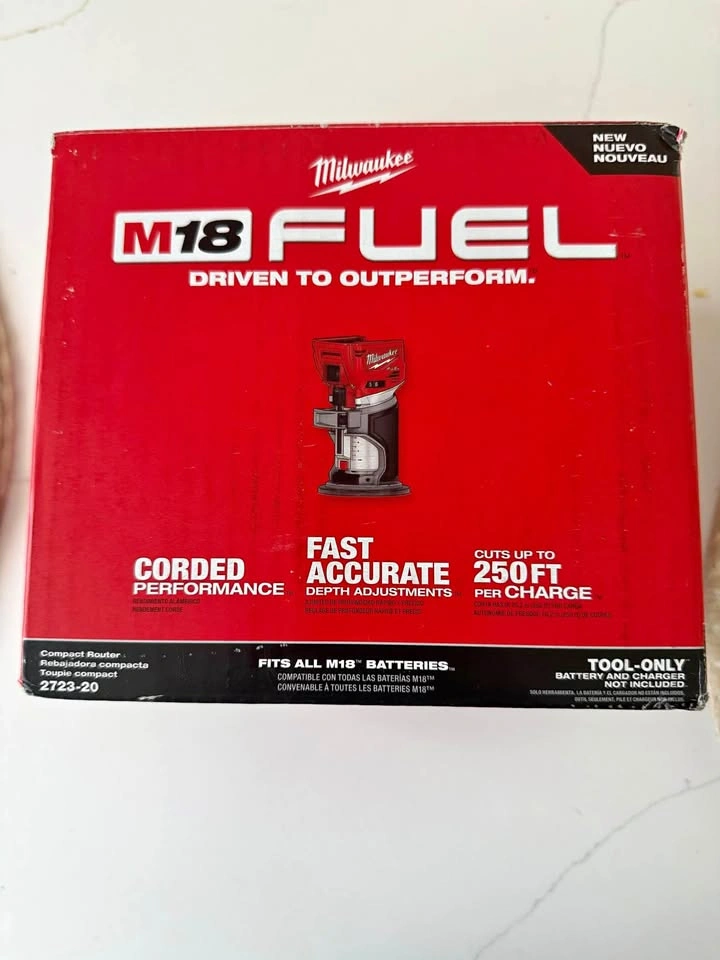 Milwaukee router (tool only)