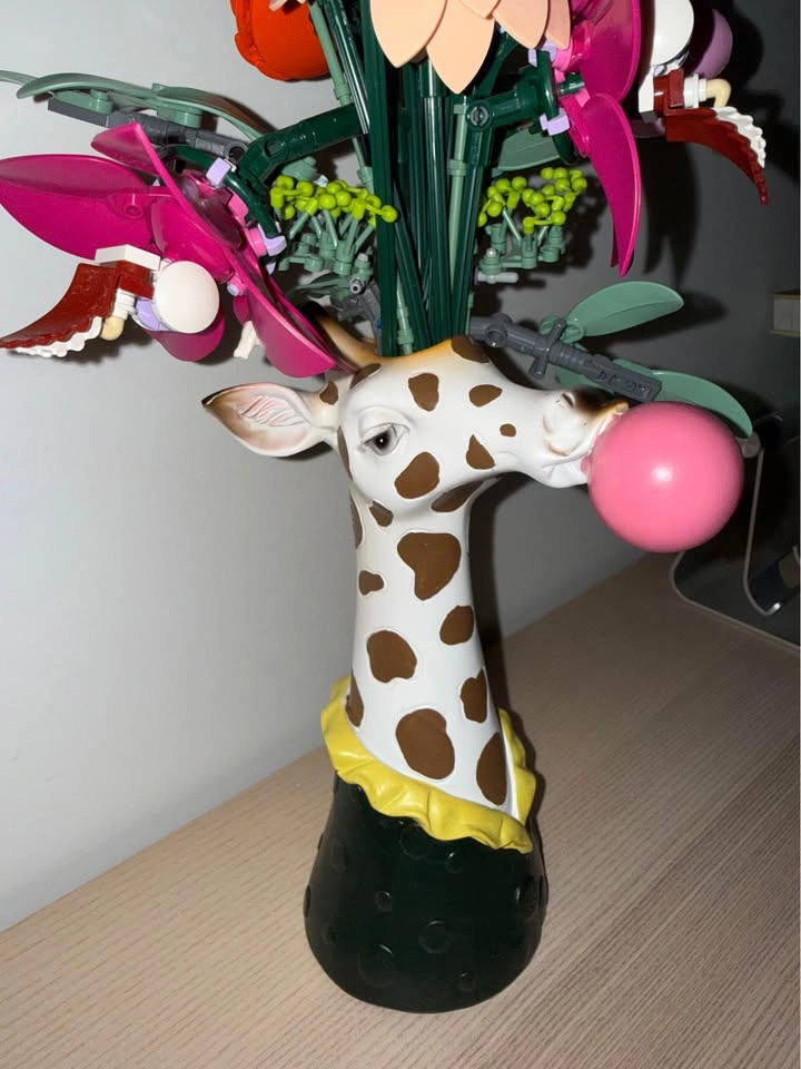 Decoration Bundle ~ LEGO Flower Bouquet with vase - photo 2