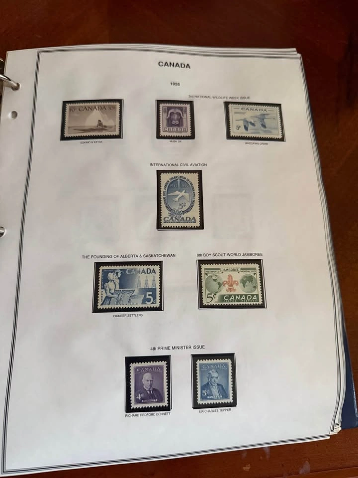 Canada Stamp Collection 1947-1996 - photo 5