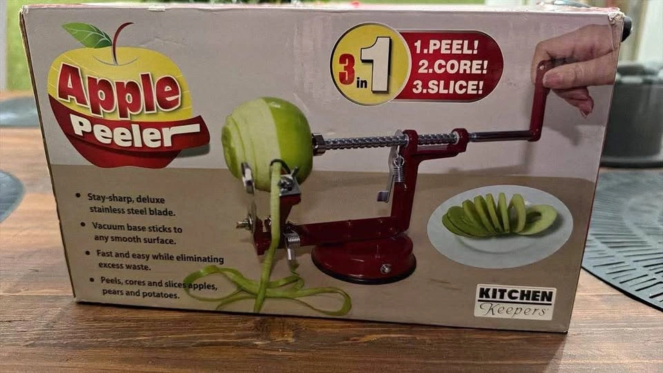 Apple peeler corer slicer