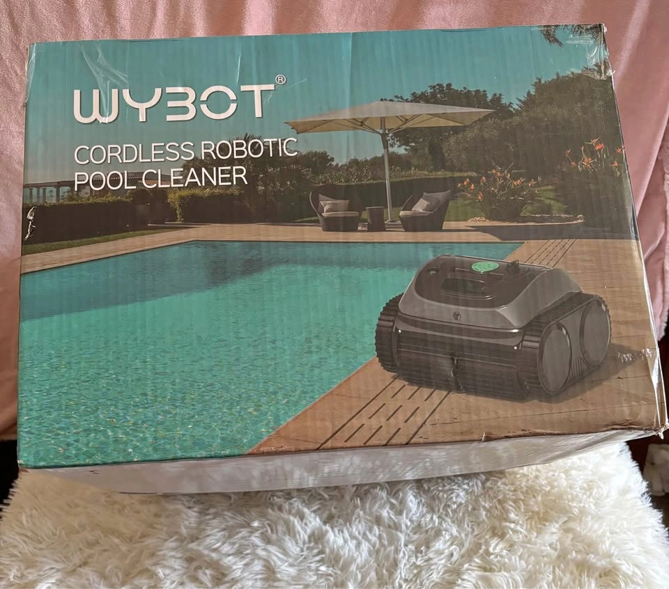 WYBOT Cordless Robotic Pool Cleaner