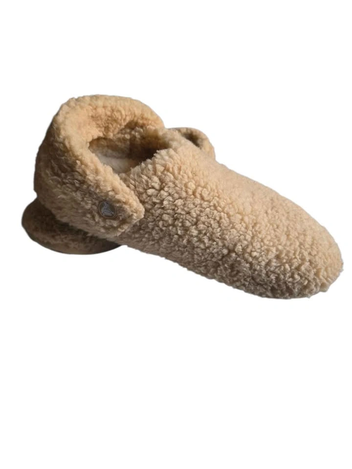 Unisex Crocs Classic Cozzy Slippers Beige Plush House Shoes - photo 5