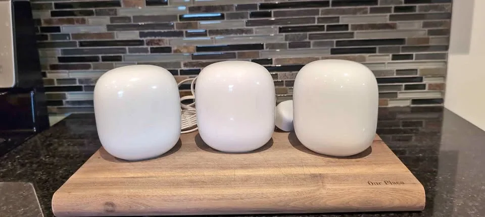 Google Nest Wifi Pro - 3 pack in Snow