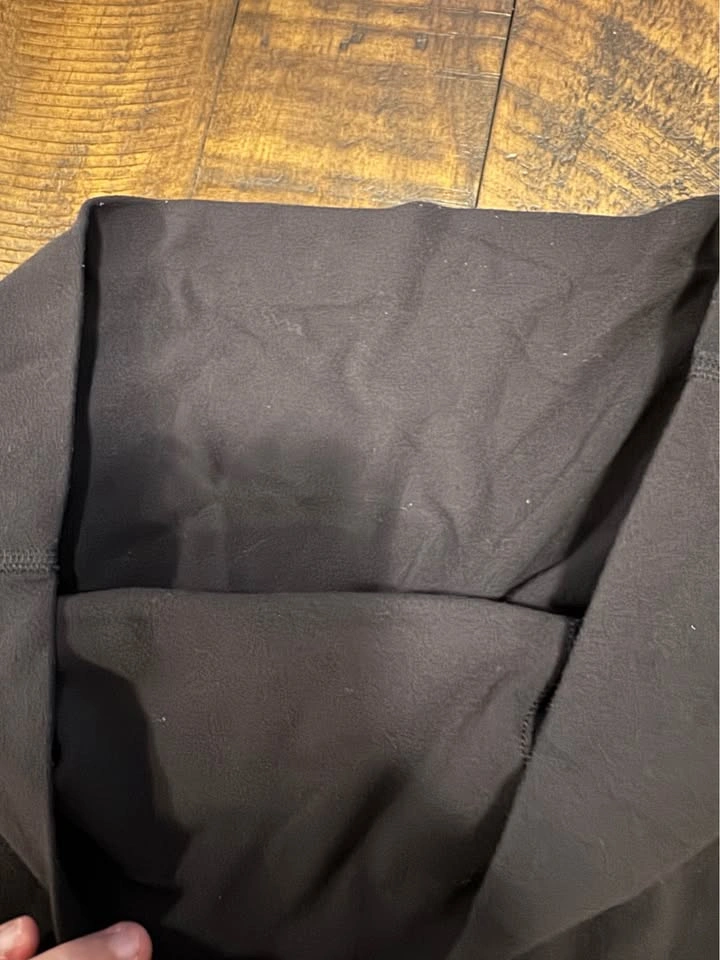 Lululemon Black Leggings - Size Small/Capris - photo 2