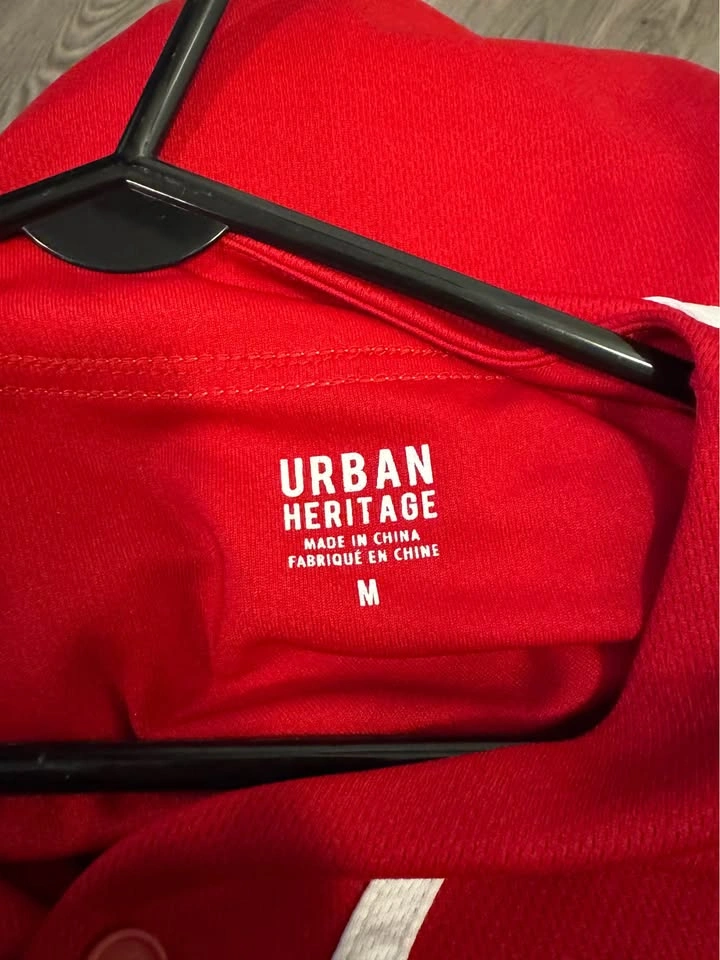 Urban Heritage Canada Baseball Jersey - Size Medium - photo 3
