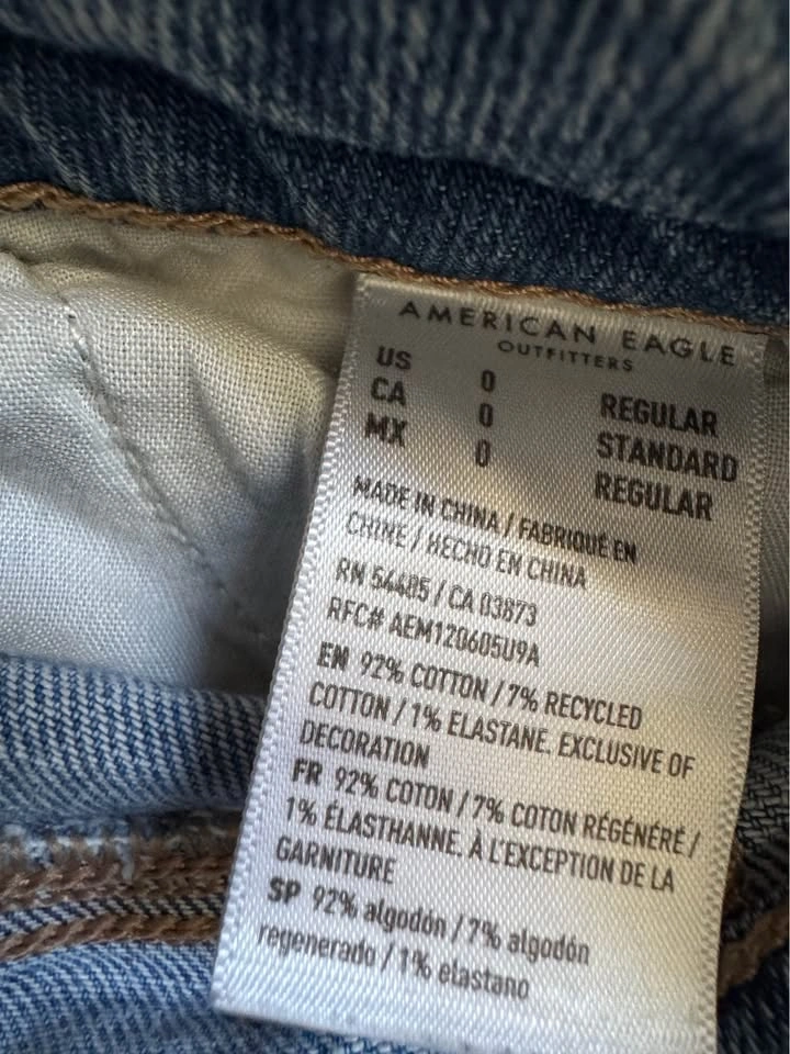 American Eagle Distressed Jeans - photo 5