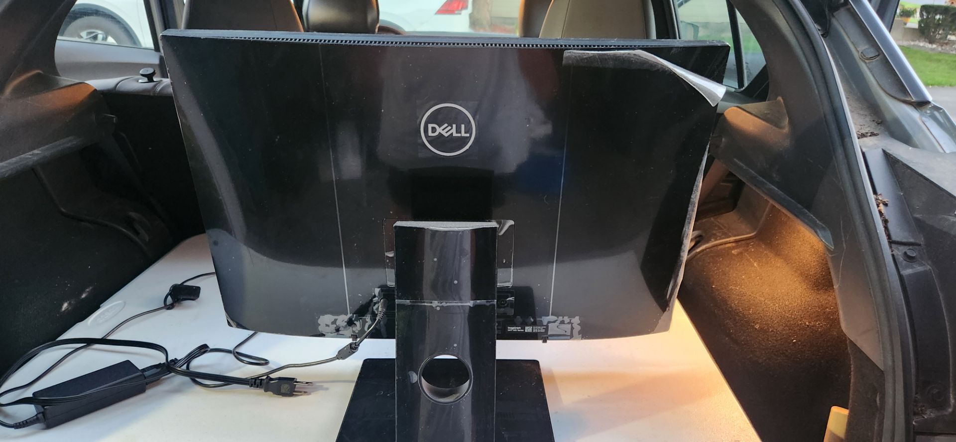 Dell Inspiron 3477 All in One desktop computer NICE!