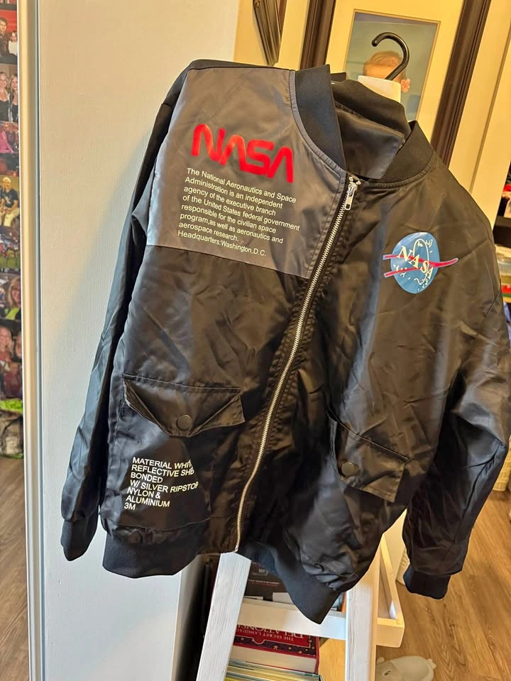 Nasa jacket size small worn once