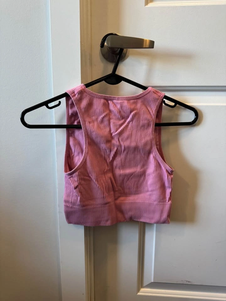 Womens Pink Ribbed V-Neck Crop Top - photo 2