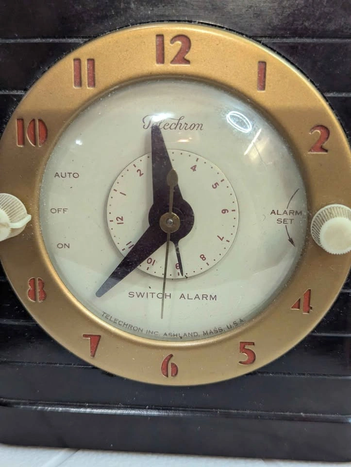 Vintage Bakelite Telechron Switch Alarm Clock - photo 2