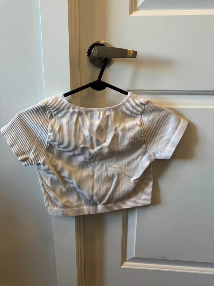 womens white cropped short sleeve garage v neck top - photo 2