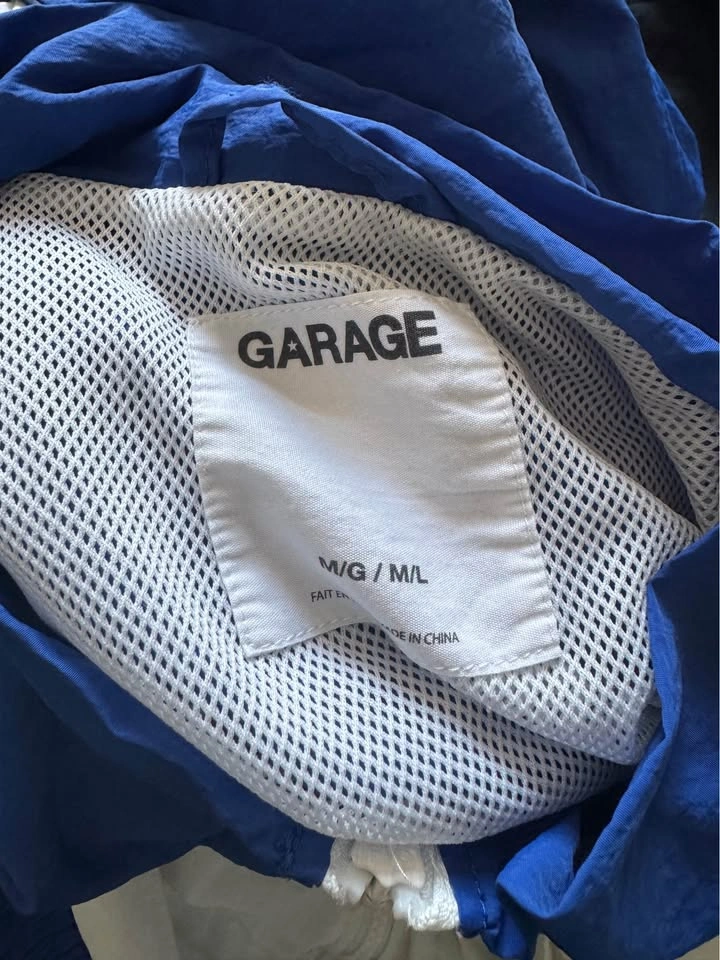 Garage blue and white windbreaker jacket size medium/large - photo 5