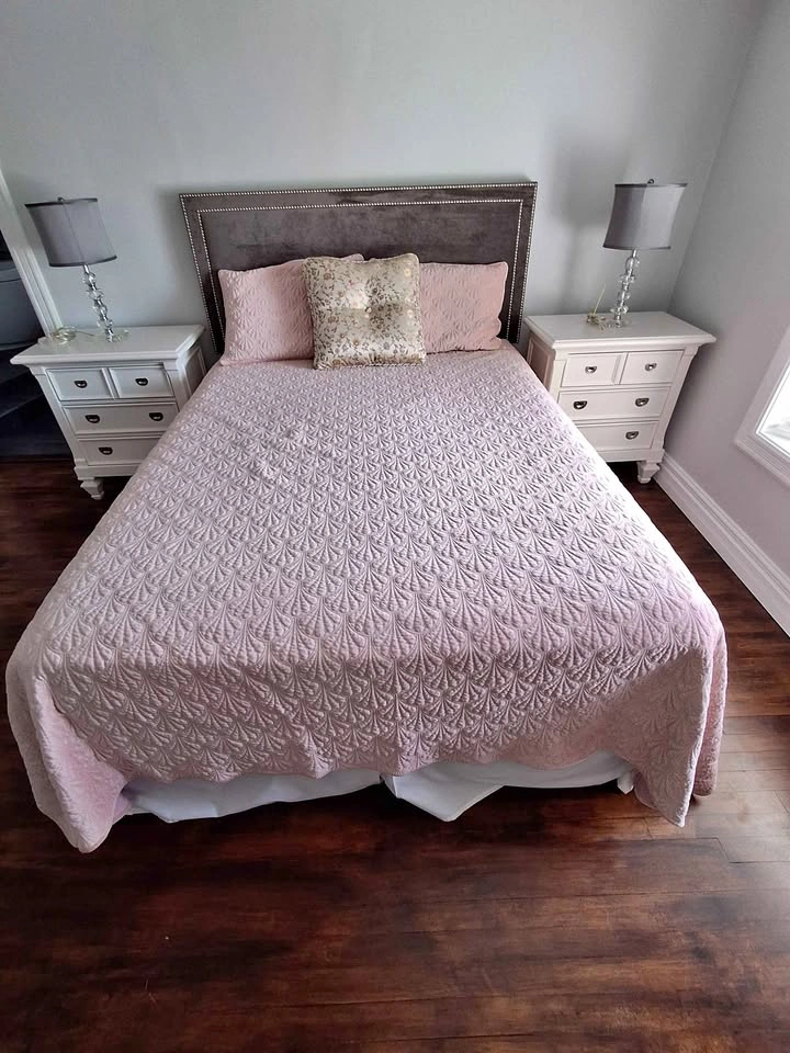King Size Luxury Velvet Quilt Set – Blush Pink
