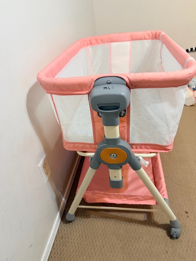 Baby Bassinet / Bedside Sleeper – Pink - photo 2