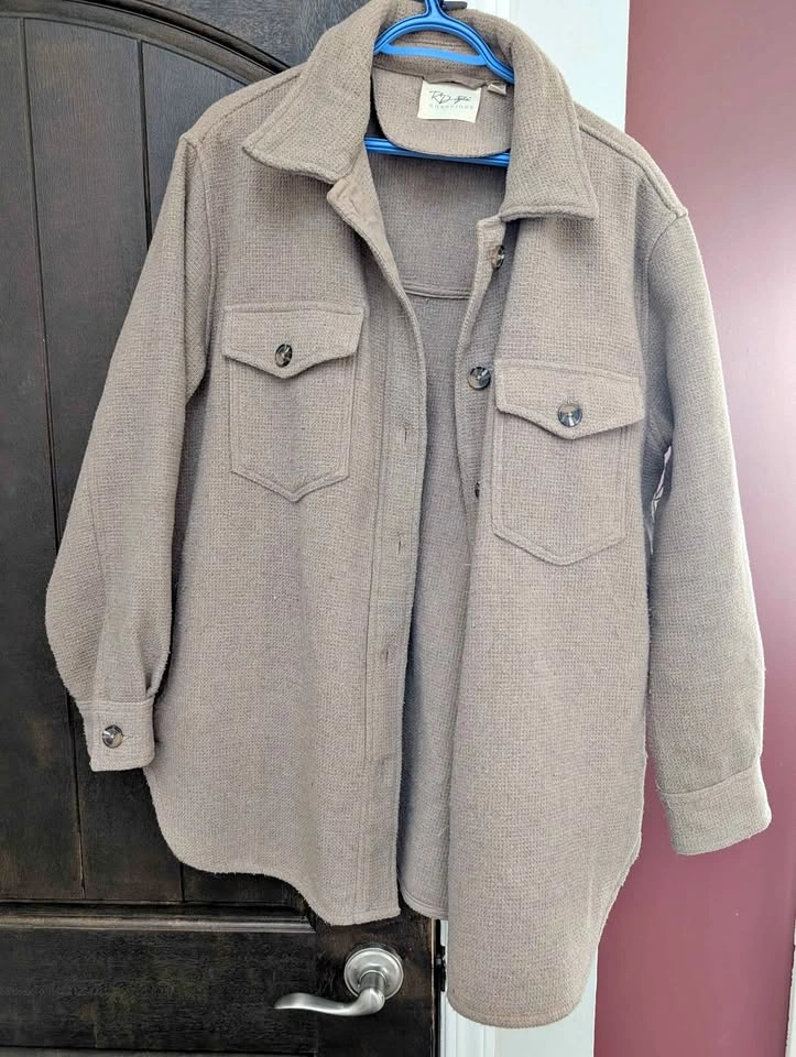 Shackets and jackets!