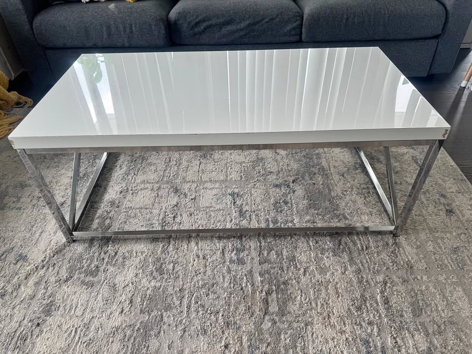 Harper 44" Modern Coffee Table – White/Chrome