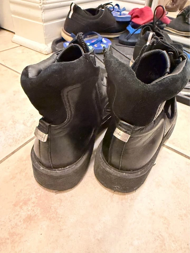 Calvin Klein Talia 34E7737 Black Leather Boots Size US 6 - photo 4