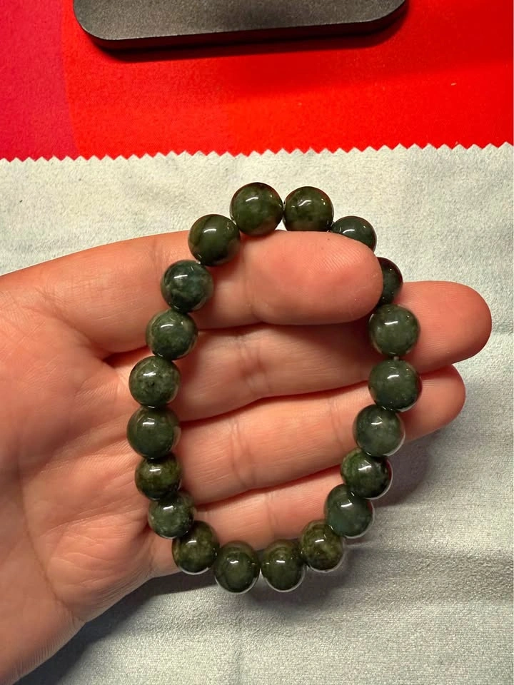 *NEW* Nephrite Jade Bracelet