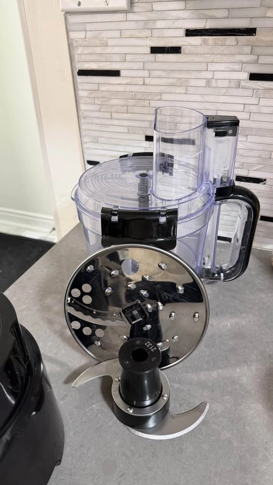Hamilton Beach Food Processor - photo 3