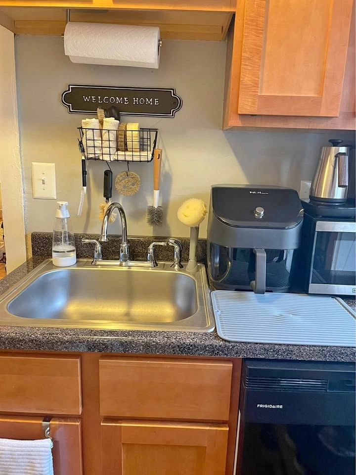 Hearth and Hand Welcome Home Sign