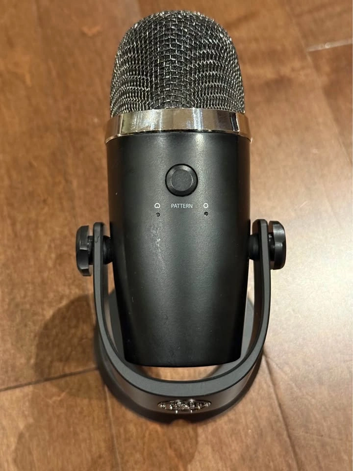 USED, LIKE NEW Blue Yeti Nano USB Microphone - photo 2