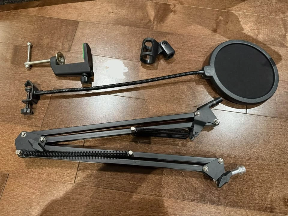 USED, LIKE NEW NEUMA Professional Microphone Stand Accessory Set - photo 2