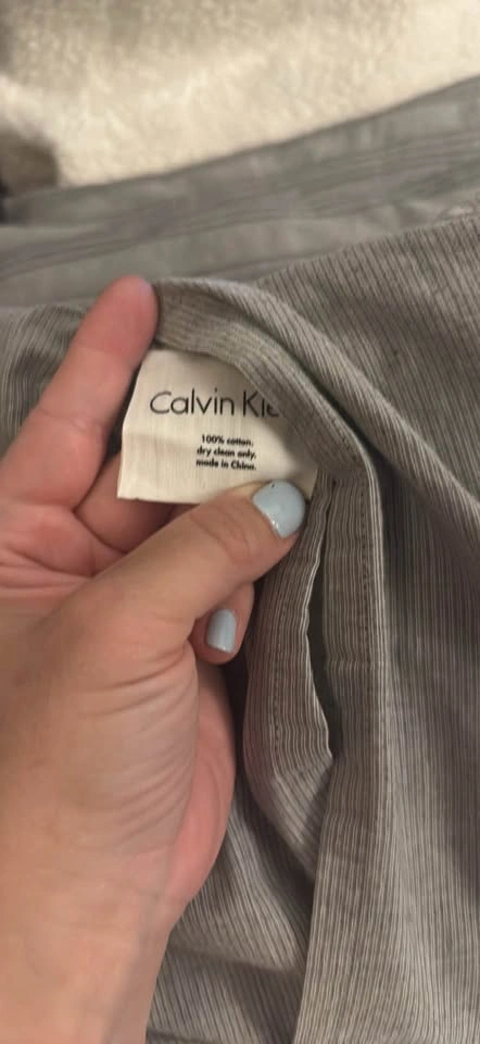 Calvin Klein Throw Pillows x3 - photo 2