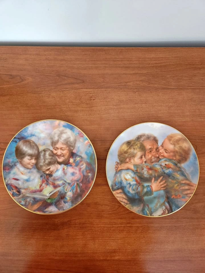Doulton International Collector Plates