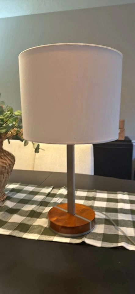 Threshold Table Lamp