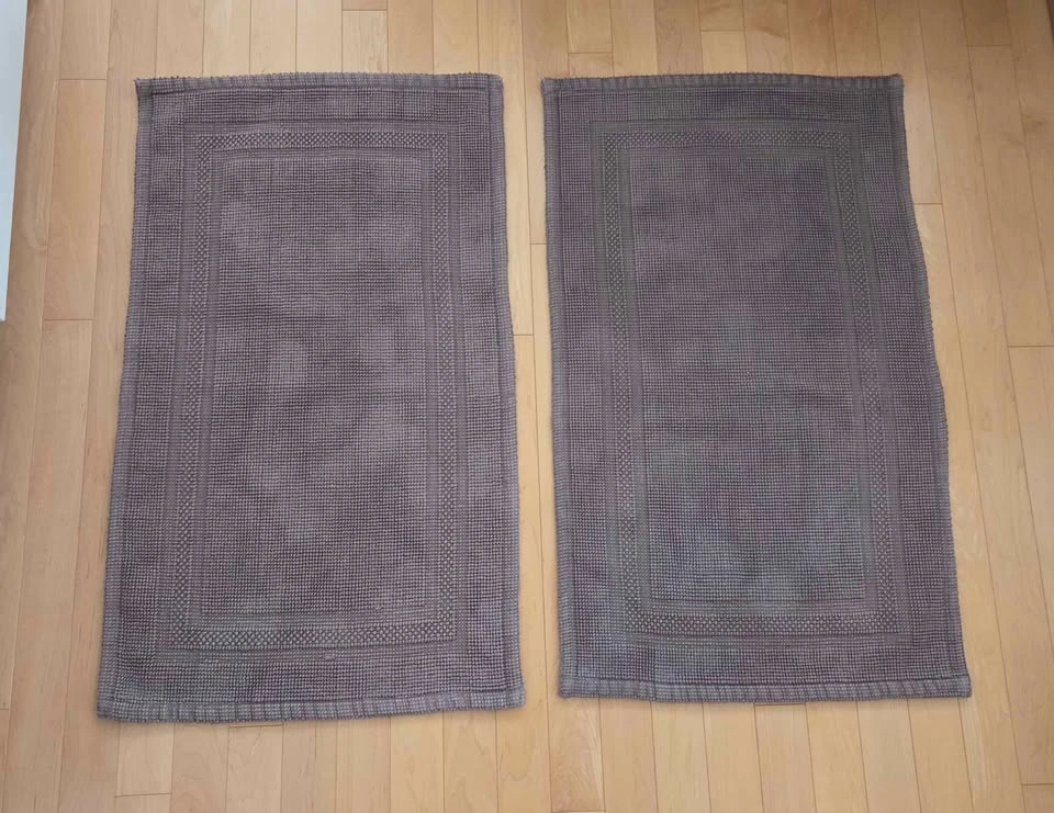 Set of 2 Purple-Gray Bath Mats