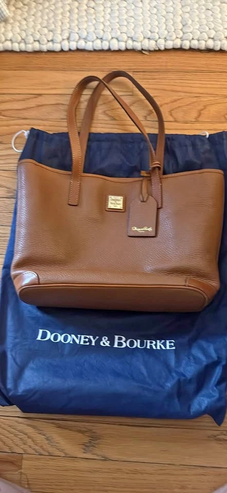 Dooney & Bourke Handbag