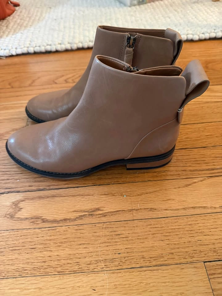 Franco Sarto Leather Chelsea Boot, Size 8.5 - photo 2