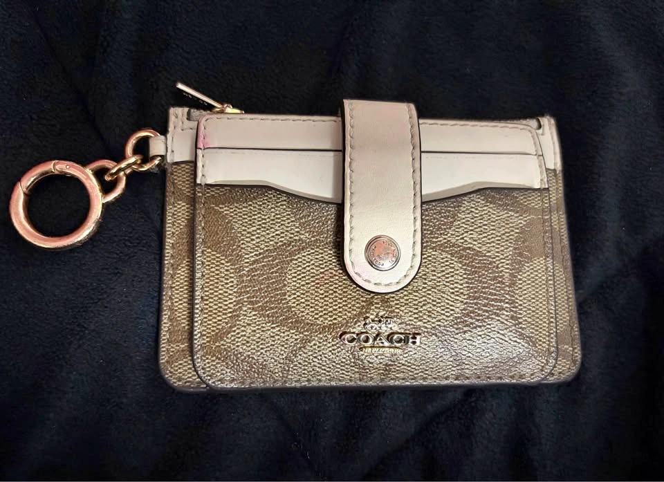 Coach attachment card case wallet
