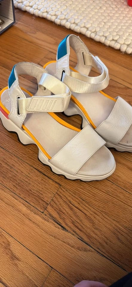 Sorel Kinetic Women’s Sandal - Size 8.5 - photo 3