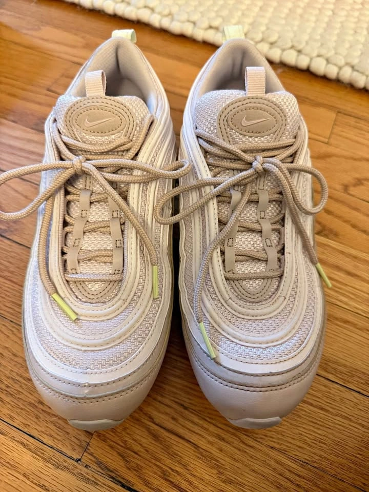 Nike Air Max 97, Women’s size 9