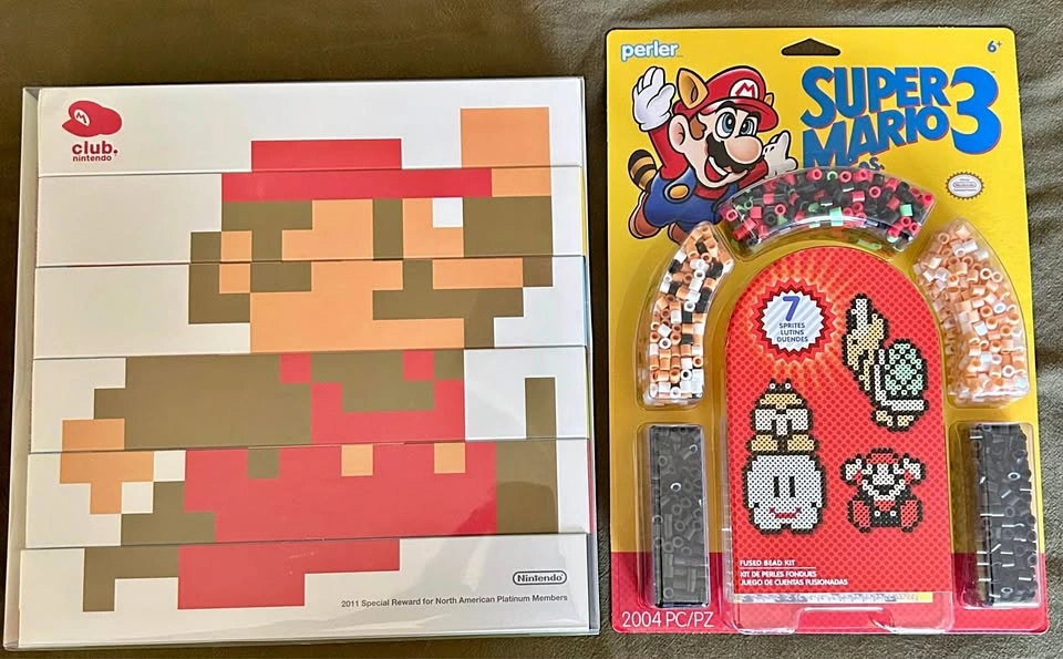 Club Nintendo 2011 Platinum Reward Pin Set & Perler Bead Kit
