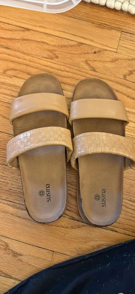 Susina Sandal Size 8