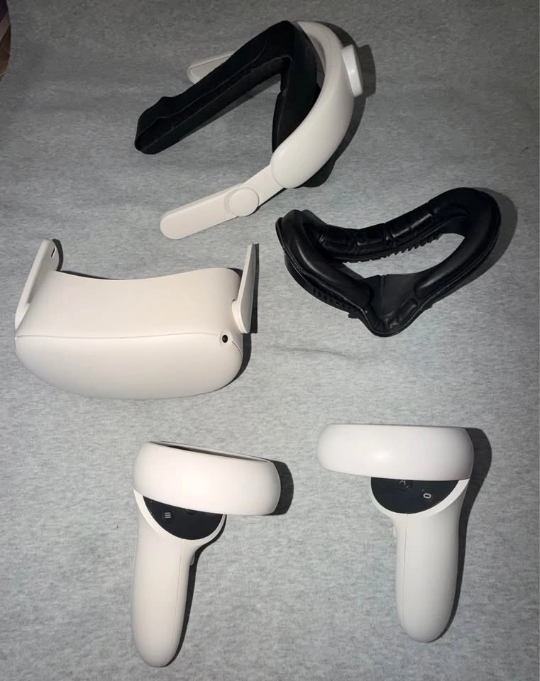 2020 Original Oculus Quest 2 VR headset 128 GB - photo 2