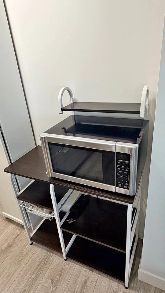Microwave stand