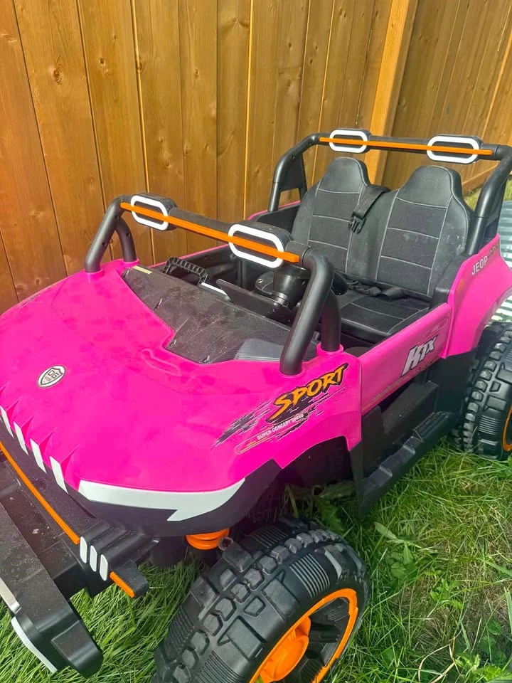2 Seater UTV Kids Car $450 LAST PRICE