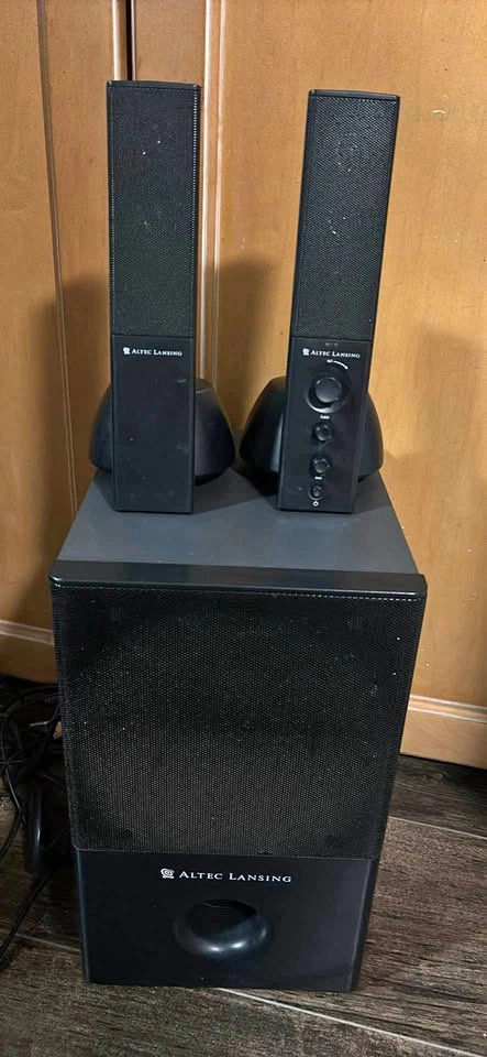 Altec Lansing 2.0 sound system