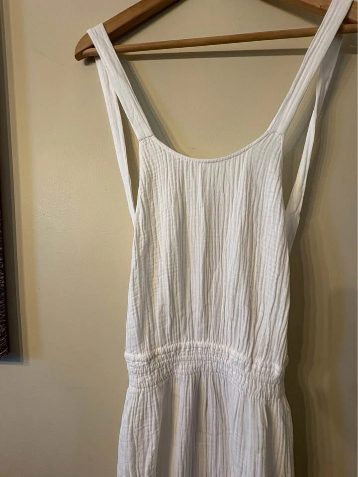 Aritzia - size small, NWT white 100% airplush double layered cot - photo 3