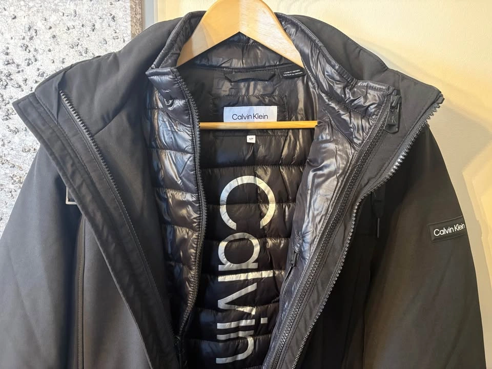 Men’s black Calvin Klein double insulated winter jkt sz small - photo 3